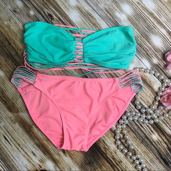 Xhilaration Other - Xhilaration 2 piece strappy swim
